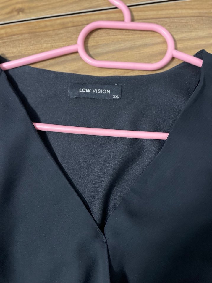 Gri V Yaka Uzun Kollu Midi Elbise - Görsel 4