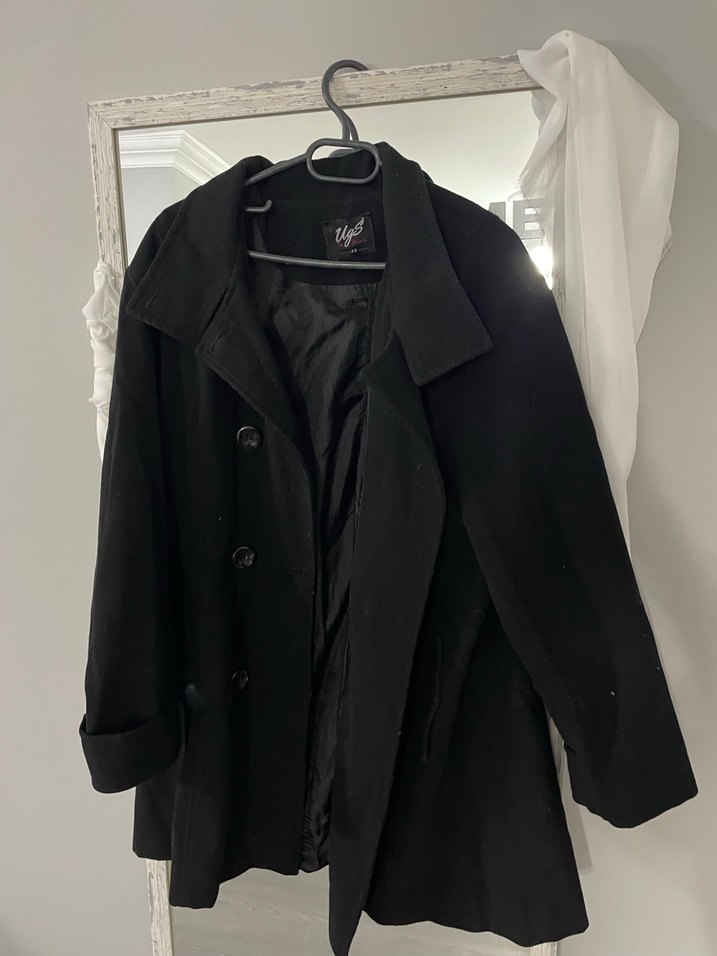 Siyah Düğmeli Midi Kaban - Görsel 4