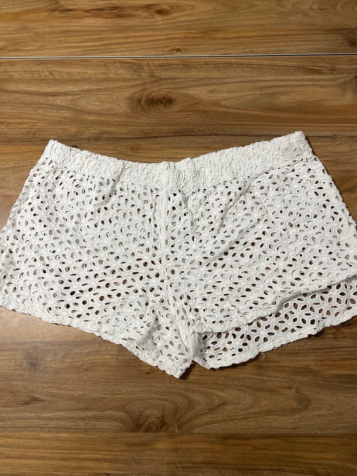 Beyaz plaj şortu - Görsel 3