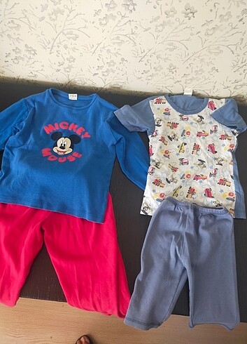 2 takım erkek çocuk pijama takımı 