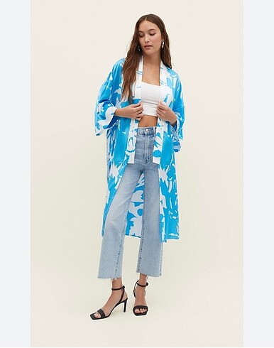 Stradivarius Kimono