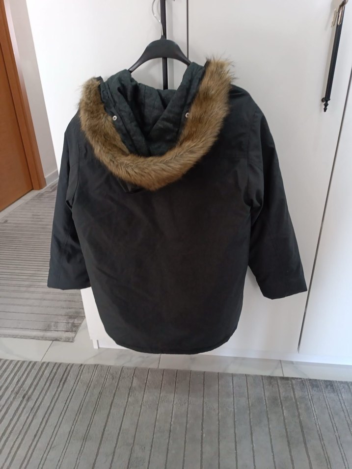 Gri Normcore Erkek kürklü mont MANGO - Görsel 2