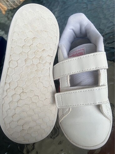 25 Beden beyaz Renk Adidas Minnie Çocuk Spor Ayakkabı