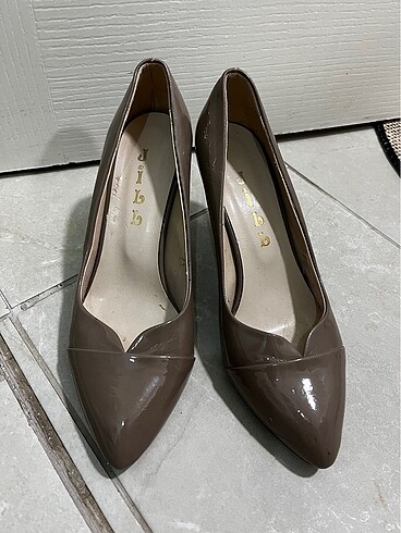 Kadın stiletto