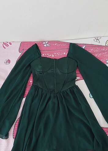 Mini gece elbisesi