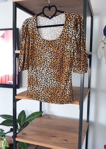 American Retro Kısa Kollu Leopar Desenli Kadın Bluz
