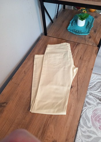 30 Beden Açık sarı Kadın Kumaş Pantolon