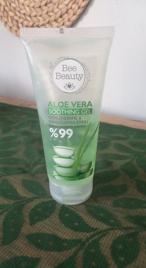 Bee Beauty Aloe Vera Yatıştırıcı Jel ve arındırıcı kil maskesi - Görsel 4