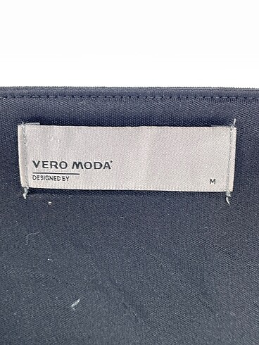 m Beden siyah Renk Vero Moda Midi Etek %70 İndirimli.