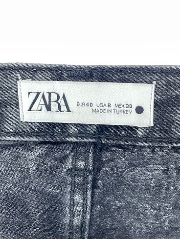 40 Beden siyah Renk Zara Jean / Kot %70 İndirimli.