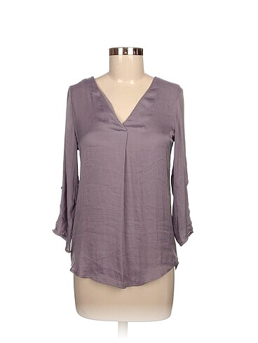 Stradivarius Bluz %70 İndirimli.