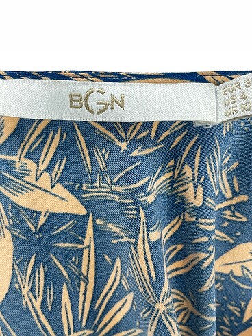 38 Beden çeşitli Renk BGN Bluz %70 İndirimli.