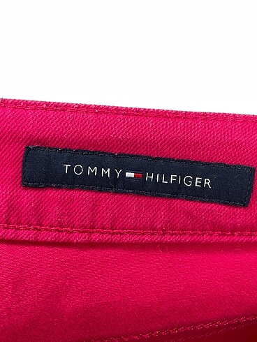 31 Beden pembe Renk Tommy Hilfiger Jean / Kot %70 İndirimli.