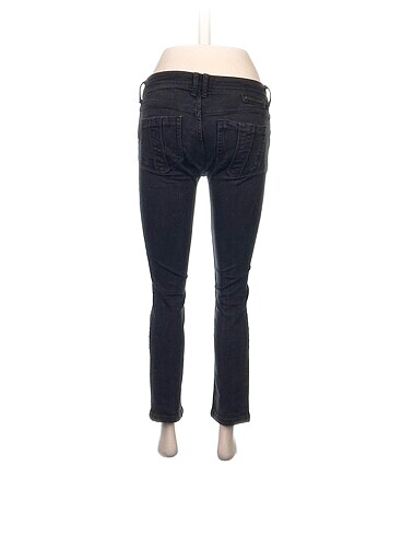 29 Beden Burberry Jean / Kot %70 İndirimli.