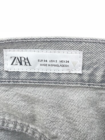 34 Beden gri Renk Zara Jean / Kot %70 İndirimli.