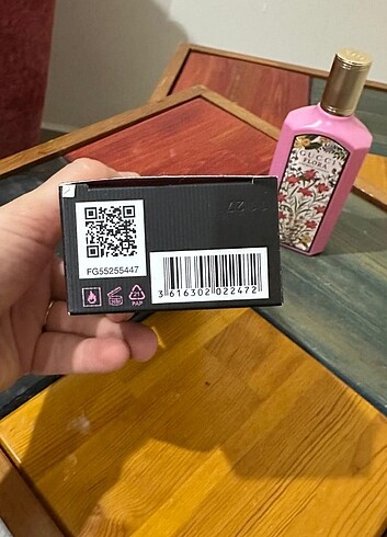 Beden Gucci flora parfüm