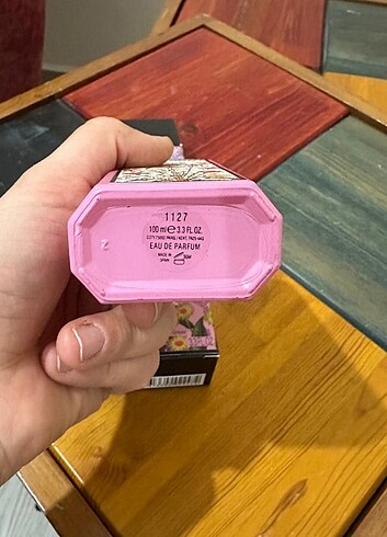 Beden Renk Gucci flora parfüm