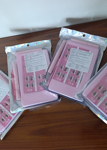 Beden Renk Pembe Takma Kirpik Seti 800 Parça