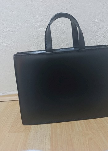 Siyah Deri Tokalı Kadın Ofis Çantası - Görsel 3