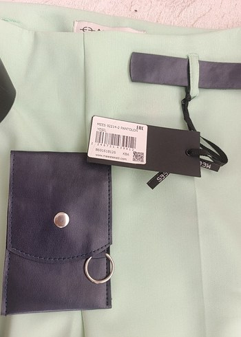 Yeşil Midi Kumaş Pantolon, Kemerli - Görsel 4