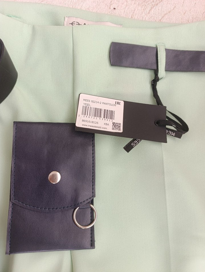 Yeşil Midi Kumaş Pantolon, Kemerli - Görsel 4