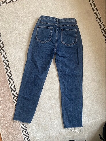 Trendyol & Milla Paçası kesim mom jean
