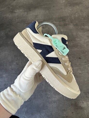 40 Beden çeşitli Renk New Balance CT 302 Ayakkabı