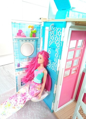Barbie Barbie evi