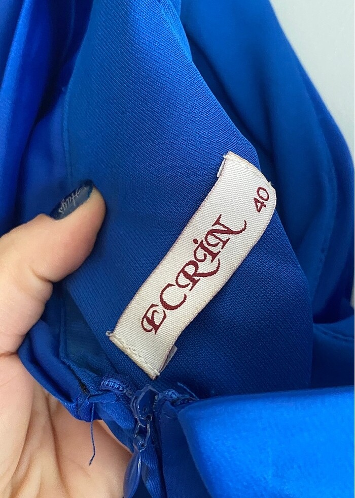 Drapeli mini gece elbisesi - Görsel 4