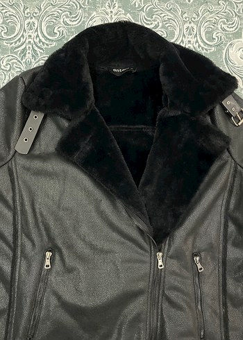 Kürklü Yaka Deri Görünümlü Kadın Mont - Görsel 6