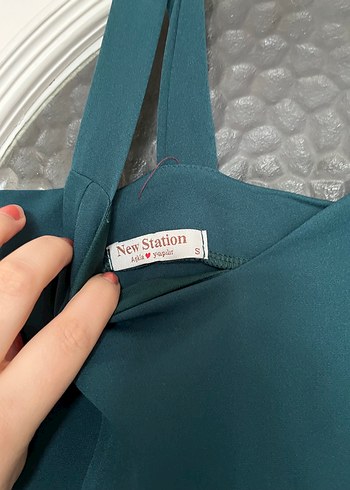 Turkuaz V Yaka Uzun Kadın Elbise - Görsel 4