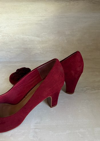 Diğer Bordo Süet Fırfırlı Stiletto