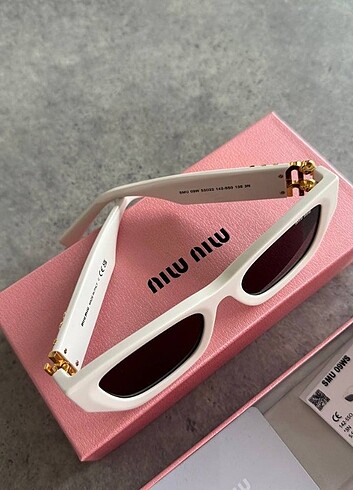 #Miu #Miu #Gözlük