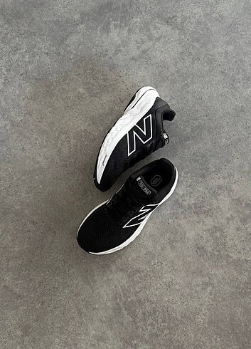 40 Beden siyah Renk #New #balance #Fres #foam #860 #V14 40 - 45 Arasi tüm numarala
