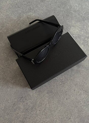 Saint Laurent #Saint #Laurent #Silver #logo #güneş #gözlük