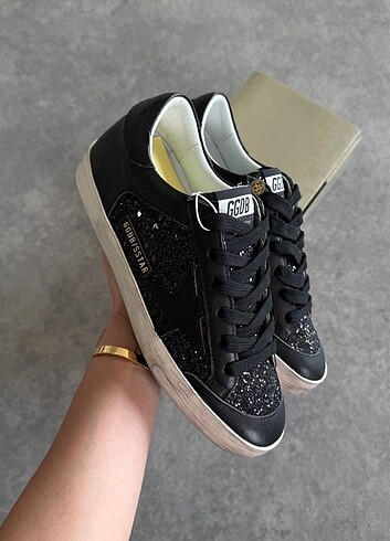 Golden Goose Deluxe #Golden #Goose #Deluxe 36 - 40 Arasi tüm numaraları mevcuttur