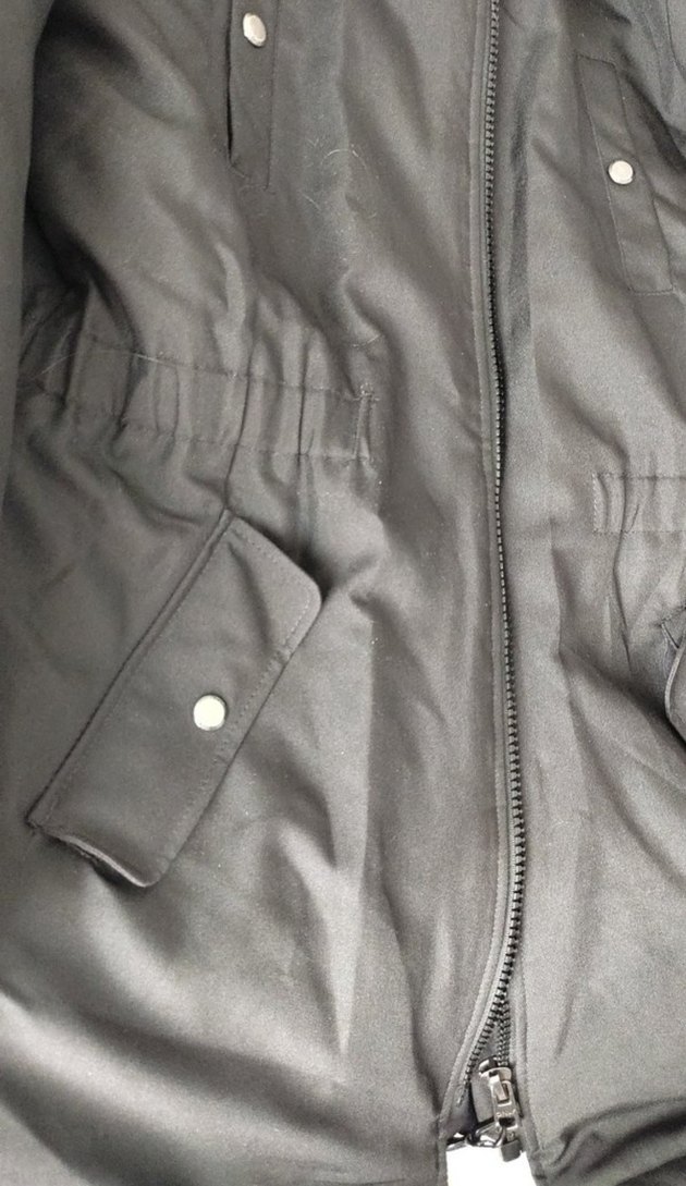 Kürk Detaylı Siyah Kadın Kışlık Mont - Görsel 2