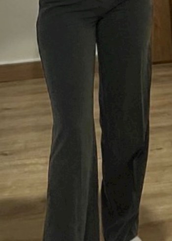 Gri Kemerli Kadın Kumaş Pantolon KEMER DAHİL DEĞİLDİR - Görsel 4