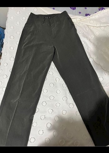 Gri Kemerli Kadın Kumaş Pantolon KEMER DAHİL DEĞİLDİR - Görsel 2