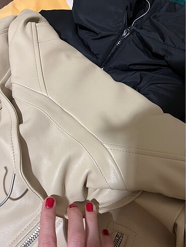 xs Beden Bershka deri mont