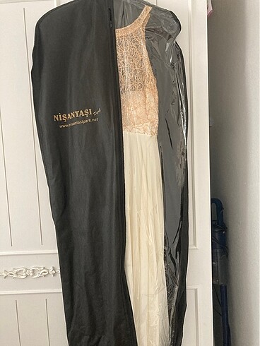 Nikah elbisesi