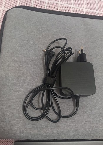 Asus vivobook M433U laptop/ - Görsel 8