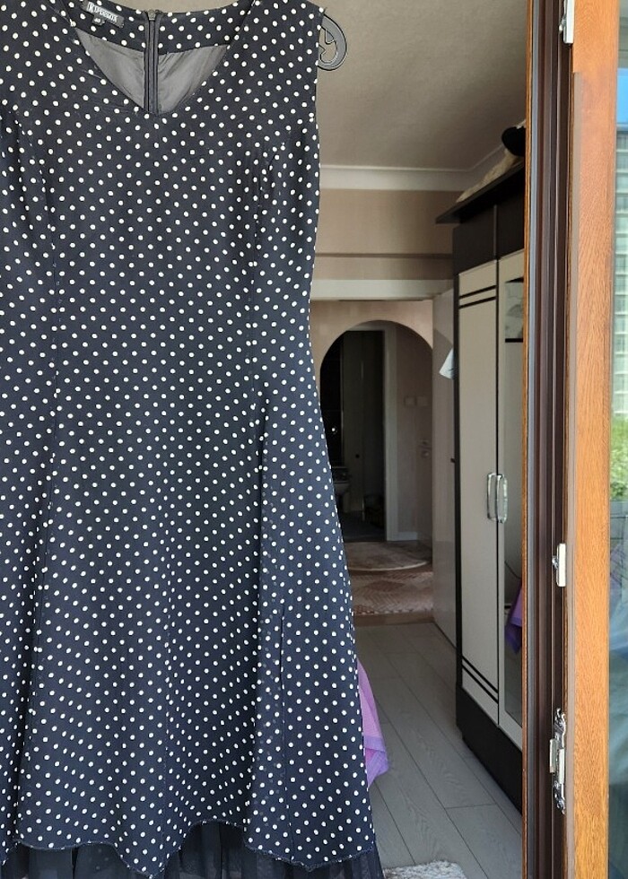 Siyah puantiyeli elbise - Görsel 2