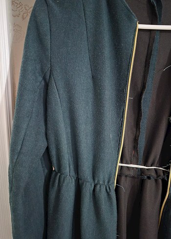 Kemerli Uzun koyu yeşil Kadın Kaban - Görsel 2