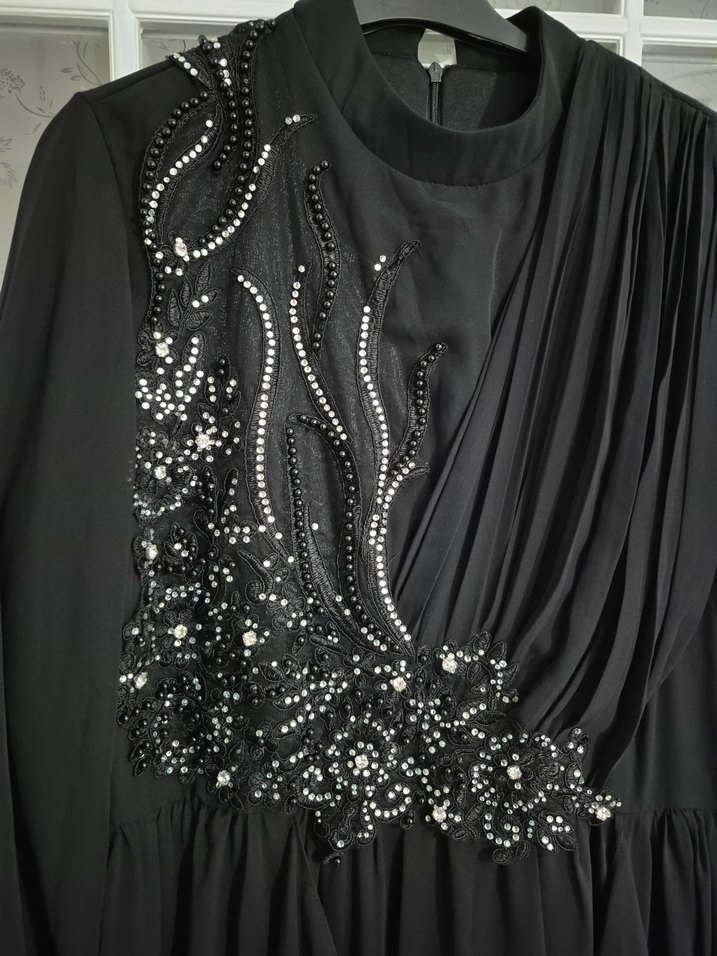 Siyah Uzun Kollu Gotik Drapeli Abiye Elbise - Görsel 5