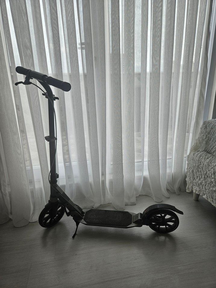 gri Çocuk Scooter'ı - Görsel 2