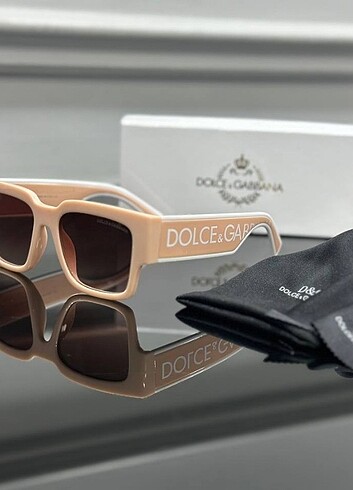 Dolce & Gabbana GÜNEŞ GÖZLÜĞÜ