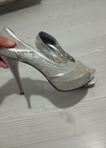Beyaz Taşlı Yüksek Topuklu Kadın Ayakkabı - Görsel 6