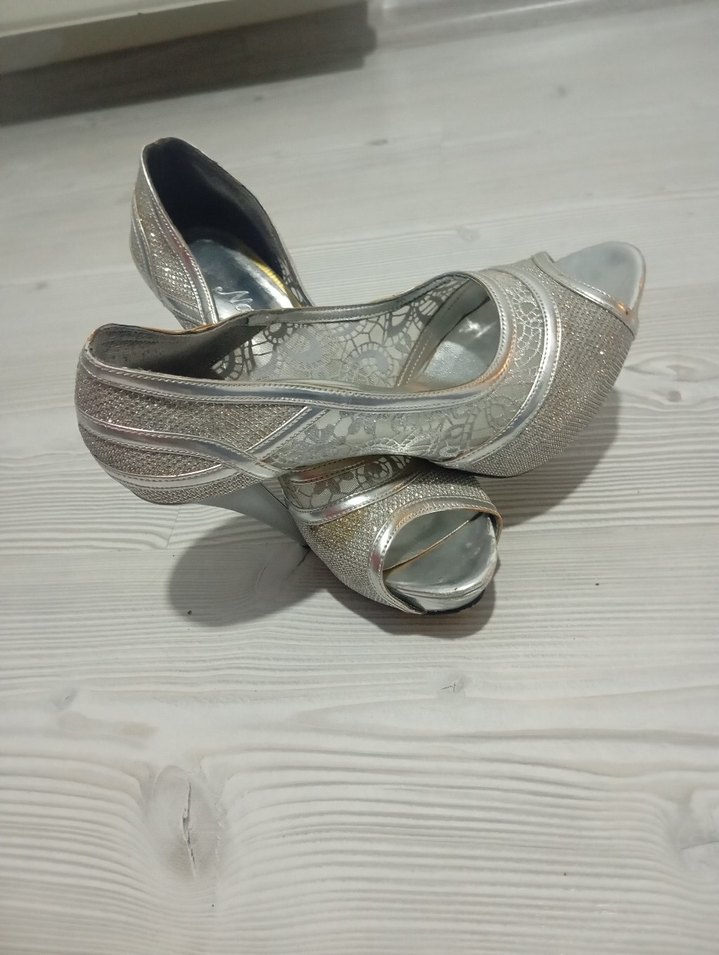 Beyaz Taşlı Yüksek Topuklu Kadın Ayakkabı - Görsel 5