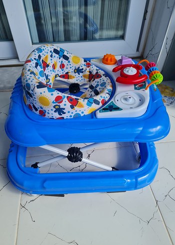 Renkli Mavi Bebek Yürüteci